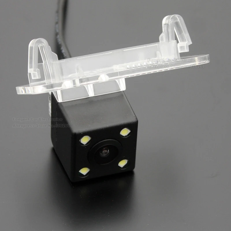 Mercedes-Benz-R-Class-R350-R500-ML350-CLS-W203-W211-W209-B200-B180-A160-W219-GLS-300-car-rear-reversing-camera (6)