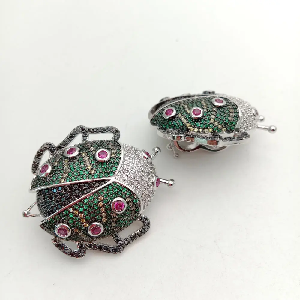 Cubic Zircon Micro pave beetle fixed interlayer clasp clip double connector DIY Jewelry Findings
Cubic Zircon Micro pave beetle fixed interlayer clasp clip double connector DIY Jewelry Findings