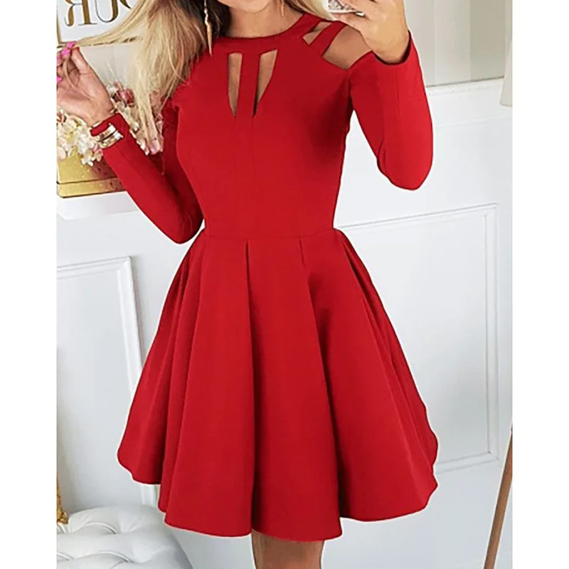 Long Sleeve Red Sexy Women Hollow Out Slim Fit Party Dress Ladies Casual O Neck European Style Night Club Fashion Dress SJ3014U
Long Sleeve Red Sexy Women Hollow Out Slim Fit Party Dress Ladies Casual O Neck European Style Night Club Fashion Dress SJ3014U