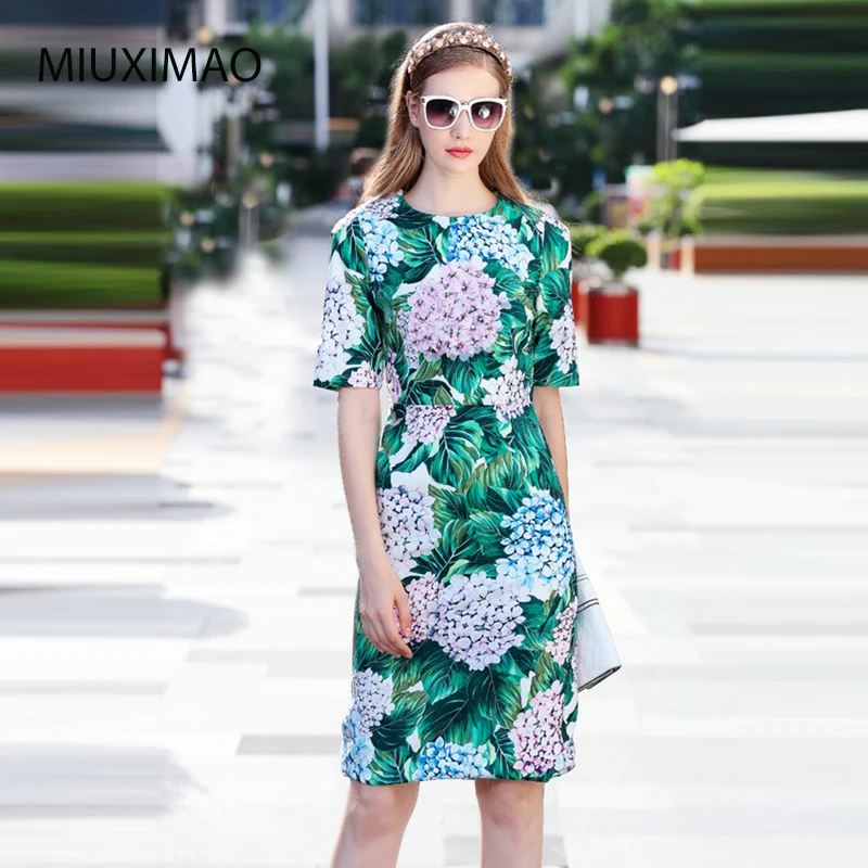 Europe Style 2017 Autumn Newest O-Neck Short Sleeve Appliques Hydrangea Print A-Line Fashion Cute Knee-Length Dress Women
Europe Style 2017 Autumn Newest O-Neck Short Sleeve Appliques Hydrangea Print A-Line Fashion Cute Knee-Length Dress Women