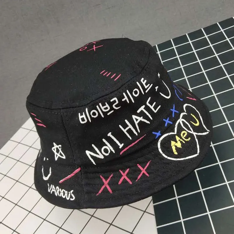 1-6T Bucket Cap Fisherman Hat Spring Korean Version Of The Wild Visor Street Personality Graffiti Pot Hat Tide
1-6T Bucket Cap Fisherman Hat Spring Korean Version Of The Wild Visor Street Personality Graffiti Pot Hat Tide