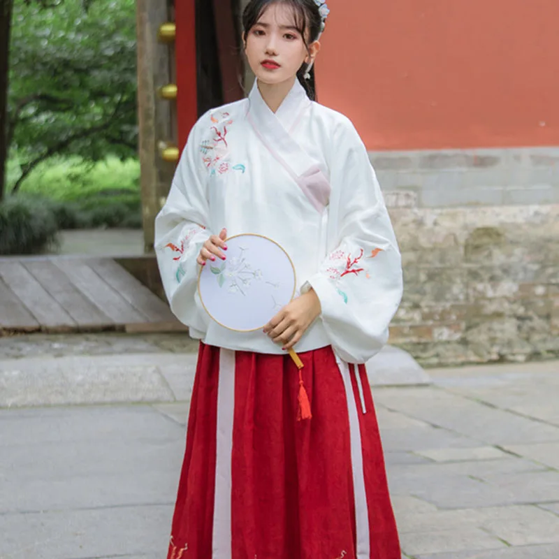 Chinese style Hanfu Spring and Autumn Daily adult female students traditional costume embroidery pattern photo set
Chinese style Hanfu Spring and Autumn Daily adult female students traditional costume embroidery pattern photo set