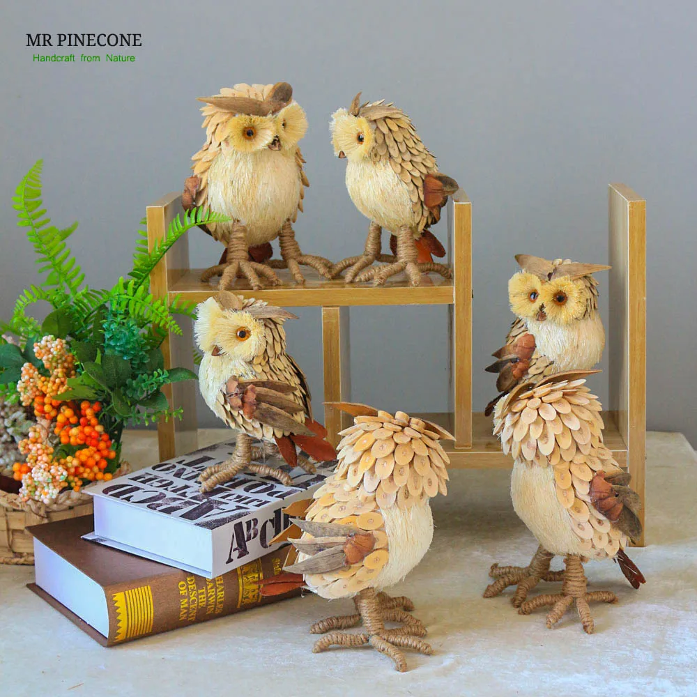 Tabletop Owl Figurine Decor Rustic Fall Winter Animal Owl Statue Decoration Handmade Christmas Owl Shelf Window Ornaments
Tabletop Owl Figurine Decor Rustic Fall Winter Animal Owl Statue Decoration Handmade Christmas Owl Shelf Window Ornaments