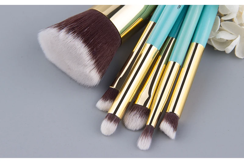 makeup brushes (7)