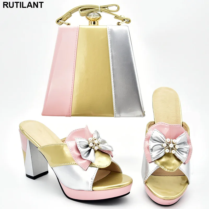 Matching Shoes and Bag Set In Heels Shoe and Matching Bag for Nigeria Party Ladies Sandals with Heels Rhinestone Wedding Shoes
Matching Shoes and Bag Set In Heels Shoe and Matching Bag for Nigeria Party Ladies Sandals with Heels Rhinestone Wedding Shoes