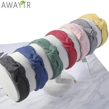 Fashion Women Haar Accessoires Spring Suede Headband Solid Bohemian Vintage Cross Knot Elastic Hairband Girls Hair Accessories
Fashion Women Haar Accessoires Spring Suede Headband Solid Bohemian Vintage Cross Knot Elastic Hairband Girls Hair Accessories