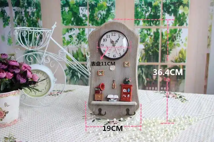 European home wood key box to do the old retro creative wall hangings decorative wall clock with the key box storage racks
European home wood key box to do the old retro creative wall hangings decorative wall clock with the key box storage racks