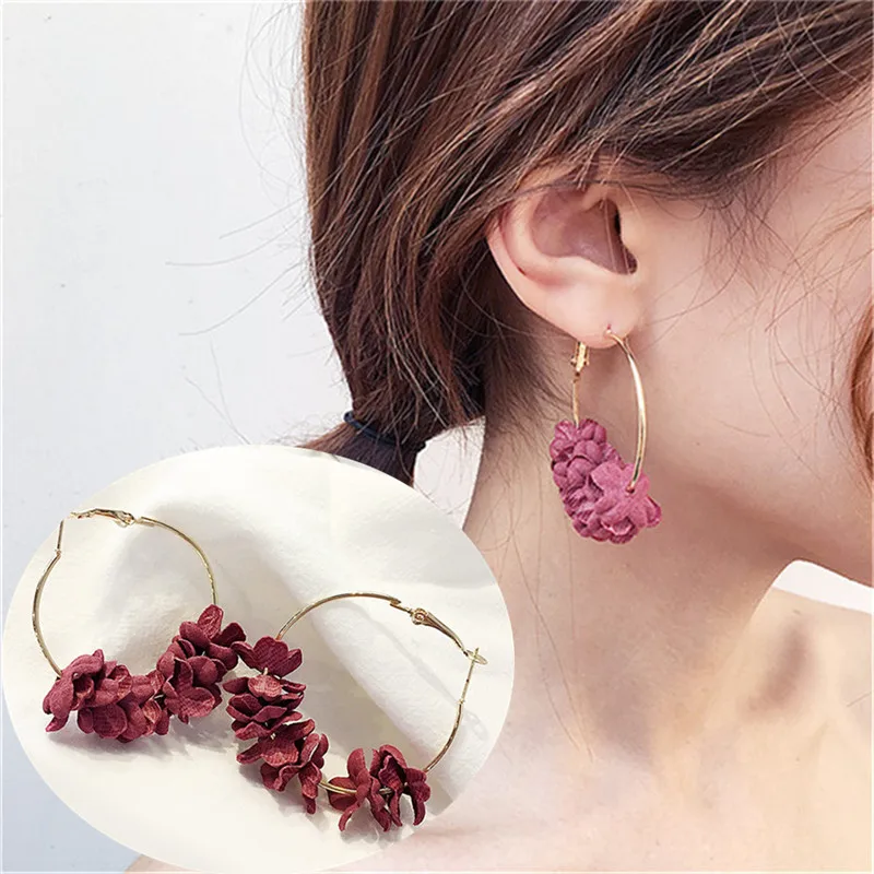 2019 New Arrivals Hottest Fashion Petal Combination Brincos Oorbellen Bijoux Geometric Big Circle Hoop Earrings Women Jewelry
2019 New Arrivals Hottest Fashion Petal Combination Brincos Oorbellen Bijoux Geometric Big Circle Hoop Earrings Women Jewelry