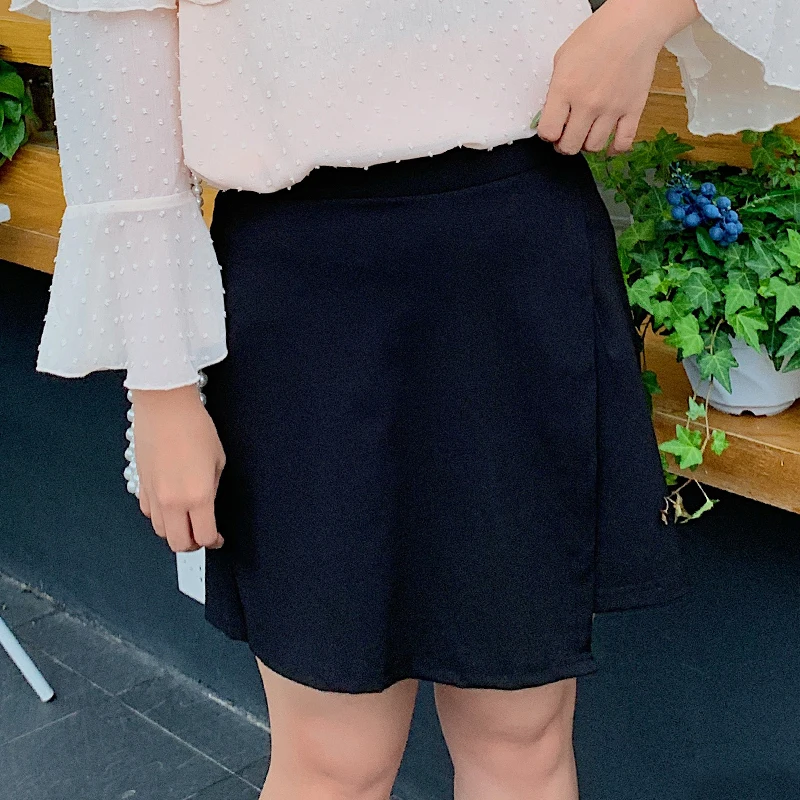Korean version of sexy women's large size skirt 2019 summer loose suitable for the crotch thigh thick shorts 2076
Korean version of sexy women's large size skirt 2019 summer loose suitable for the crotch thigh thick shorts 2076