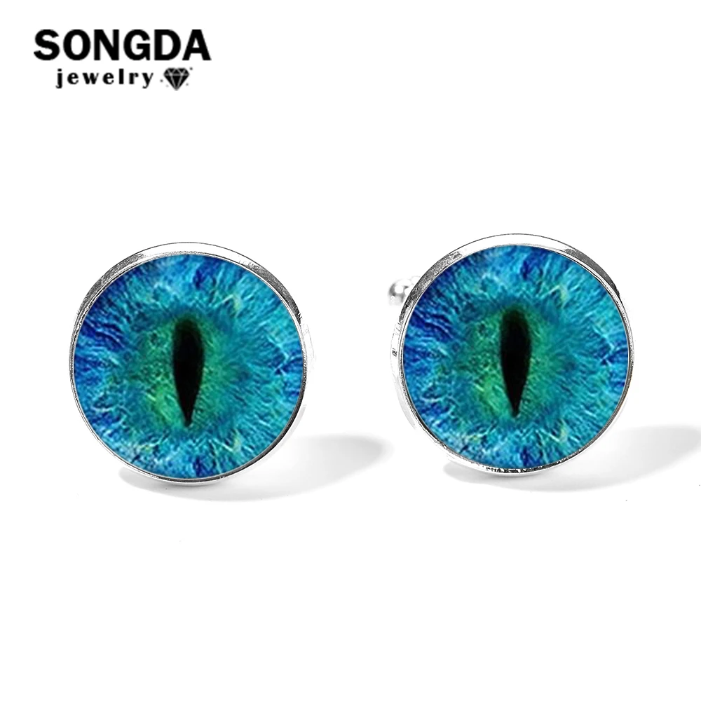 SONGDA Chameleon Blue Cat Eye Cufflinks High Quality Evil Dragon Picture Glass Cabochon Silver Plated Metal Men Shirt Cuff Links
SONGDA Chameleon Blue Cat Eye Cufflinks High Quality Evil Dragon Picture Glass Cabochon Silver Plated Metal Men Shirt Cuff Links