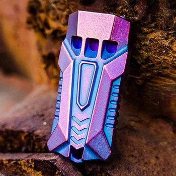 H1089 Outdoor camping Three tubes TC4 titanium alloy survival whistle high-frequency sonic boom whistle limited edition EDC
H1089 Outdoor camping Three tubes TC4 titanium alloy survival whistle high-frequency sonic boom whistle limited edition EDC
