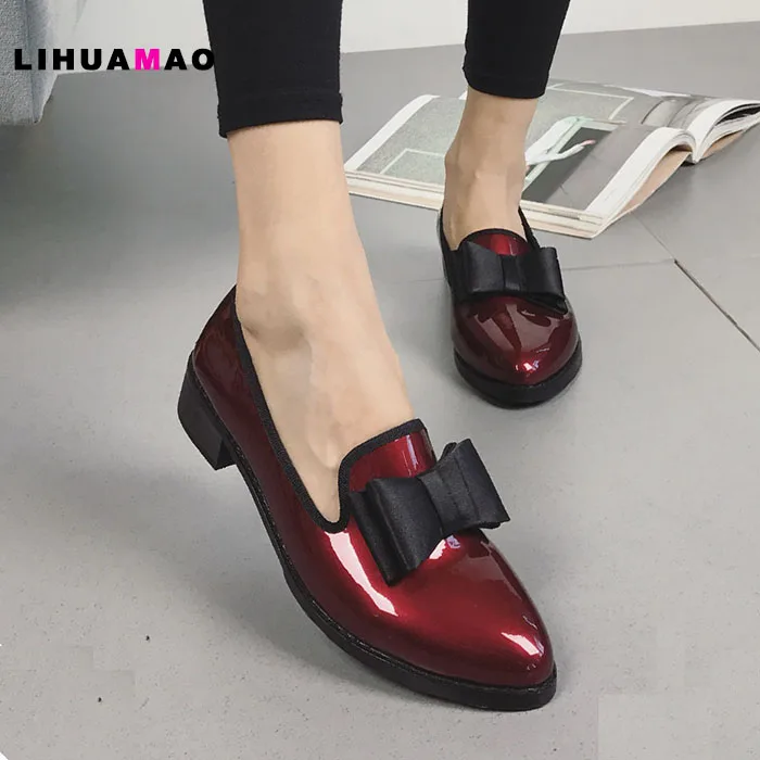 LIHUAMAO Patent leather loafers for women shoes slip on pointed toe office career party wedding ladies dress shoes low heels
LIHUAMAO Patent leather loafers for women shoes slip on pointed toe office career party wedding ladies dress shoes low heels