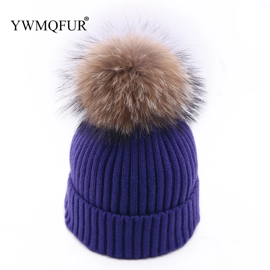 Winter Women's Skullies Hats Thick Warm Female Knitted Beanie Caps With Raccoon Fur Pompom Lady Gorro Ski Girl Hats 2019 New
Winter Women's Skullies Hats Thick Warm Female Knitted Beanie Caps With Raccoon Fur Pompom Lady Gorro Ski Girl Hats 2019 New