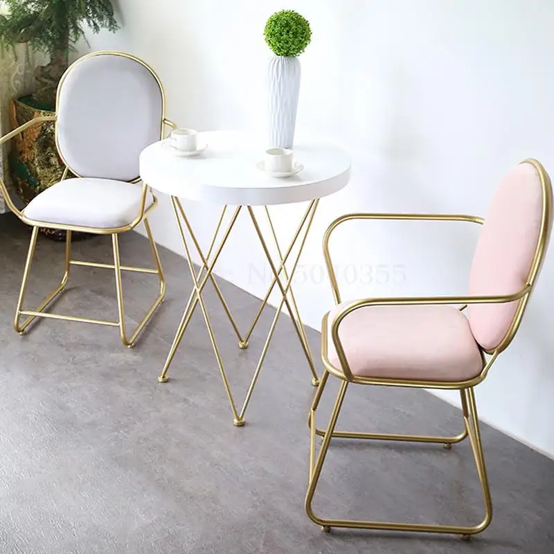 Iron dining chair net red dressing chair modern minimalist small apartment home backrest chair creative makeup chair
Iron dining chair net red dressing chair modern minimalist small apartment home backrest chair creative makeup chair
