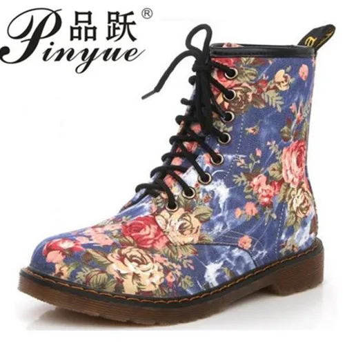 England Vintage Spring&Autumn Print Floral Canvas Martin Boots Shoes Woman Fashion Round Toe Low Heels Women Ankle Boots
England Vintage Spring&Autumn Print Floral Canvas Martin Boots Shoes Woman Fashion Round Toe Low Heels Women Ankle Boots