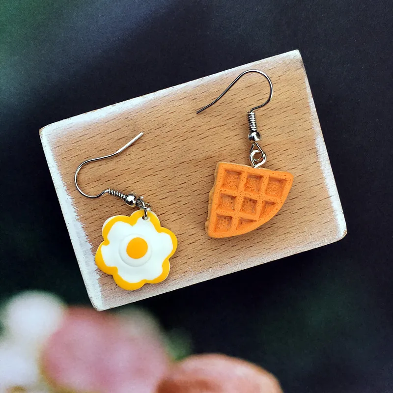 Cute Food Flower Shape Poached Egg Drop Earrings Girl Summer Funny Waffle Dangle Earrings for Women DIY Handmade Jewelry Gift
Cute Food Flower Shape Poached Egg Drop Earrings Girl Summer Funny Waffle Dangle Earrings for Women DIY Handmade Jewelry Gift