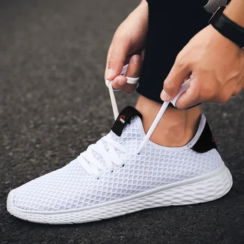 2019 Men Running Shoes lightweight breathable sports shoes wild Lace-Up fashion trend comfortable Zapatos Hombre Chaussure Homme
2019 Men Running Shoes lightweight breathable sports shoes wild Lace-Up fashion trend comfortable Zapatos Hombre Chaussure Homme