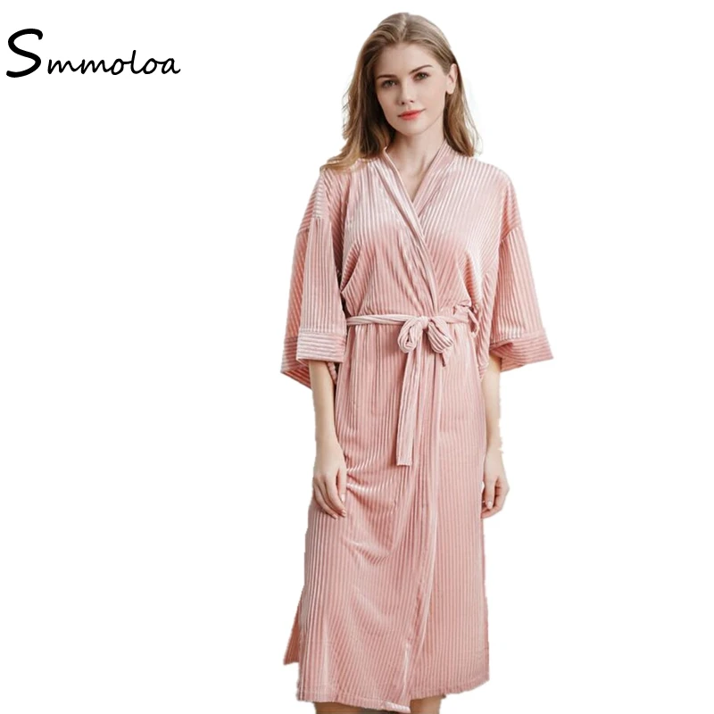 Smmoloa Winter Autumn Women Robe Velvet Robe Kimono Velvet Home Wear Women Robe 
Smmoloa Winter Autumn Women Robe Velvet Robe Kimono Velvet Home Wear Women Robe