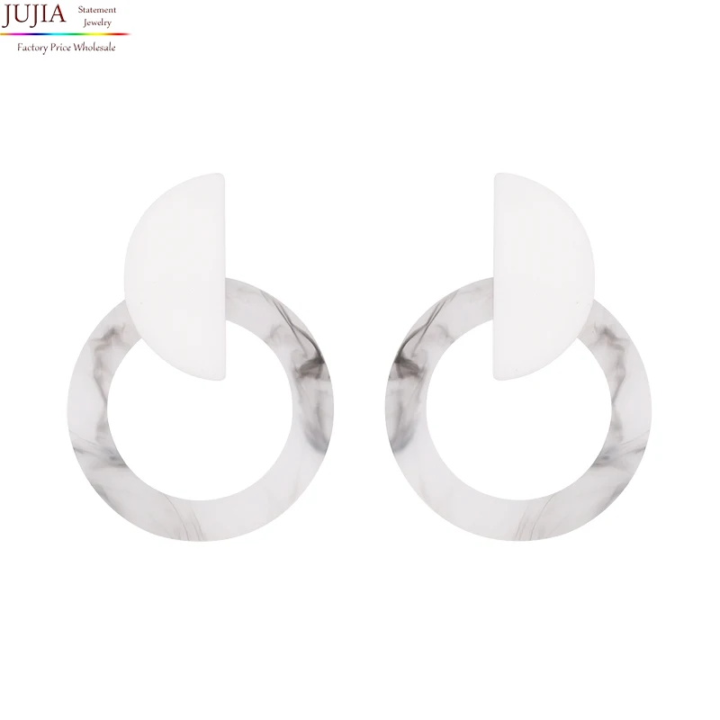 JUJIA brand 2 colors New Styles Fashion Jewelry Antique Vintage resin drop dangle Earrings for women wholesale
JUJIA brand 2 colors New Styles Fashion Jewelry Antique Vintage resin drop dangle Earrings for women wholesale