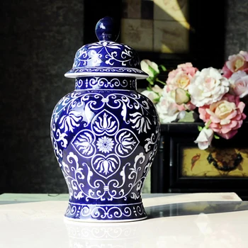 Blue blue and white porcelain jar with cover porcelain vase, Jingdezhen ceramic Home Furnishing European decorative ornaments
Blue blue and white porcelain jar with cover porcelain vase, Jingdezhen ceramic Home Furnishing European decorative ornaments