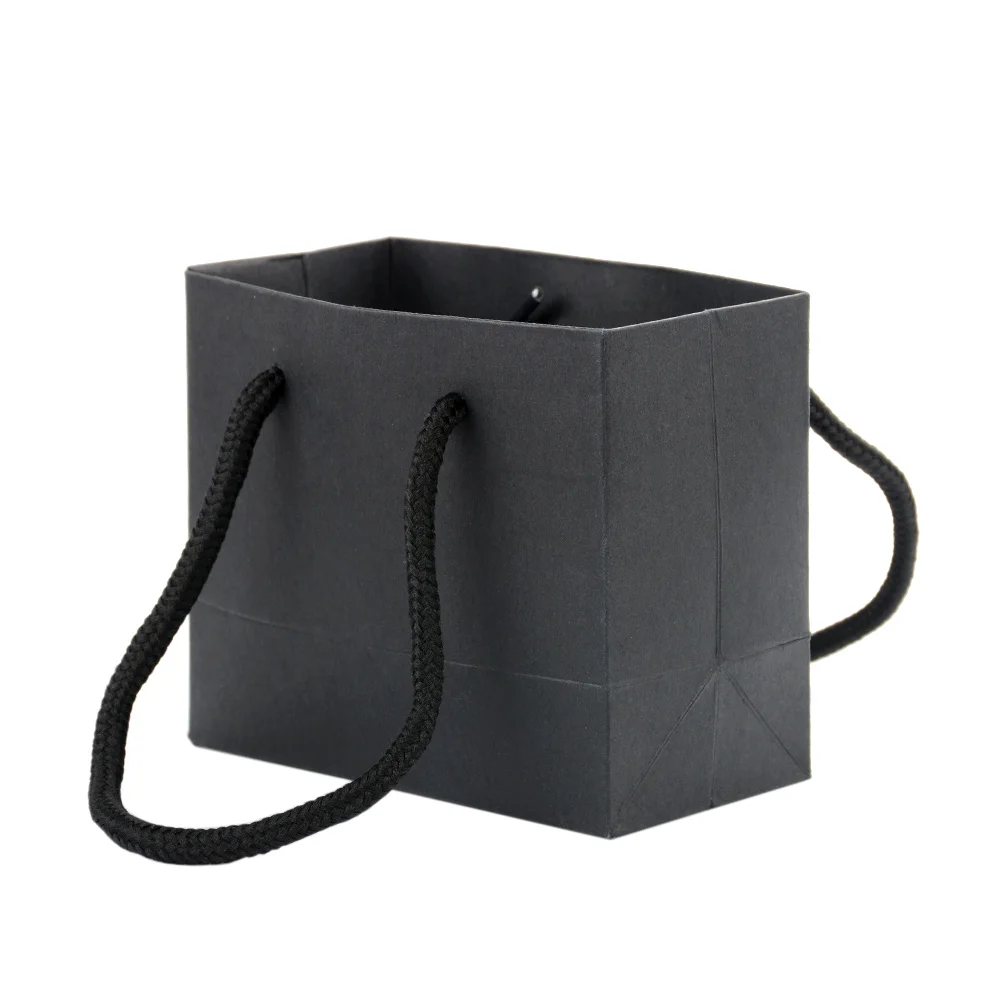 Gift Bags With Handles Multi-function High-end Black Kraft Paper Bags Party Wedding Festival Gifts Packing Shopping
Gift Bags With Handles Multi-function High-end Black Kraft Paper Bags Party Wedding Festival Gifts Packing Shopping