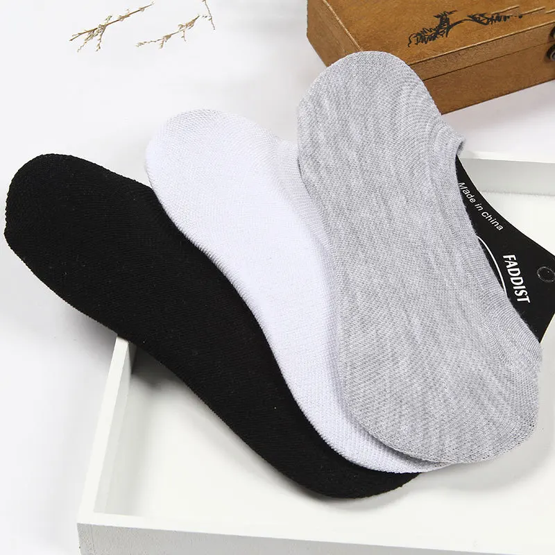 10Pairs/Lot Men Socks New Fashion Slippers Solid Cotton Sneakers Invisiable Heel Pain Soft Socks Gel Rubber Sapatos Sock Socks
10Pairs/Lot Men Socks New Fashion Slippers Solid Cotton Sneakers Invisiable Heel Pain Soft Socks Gel Rubber Sapatos Sock Socks