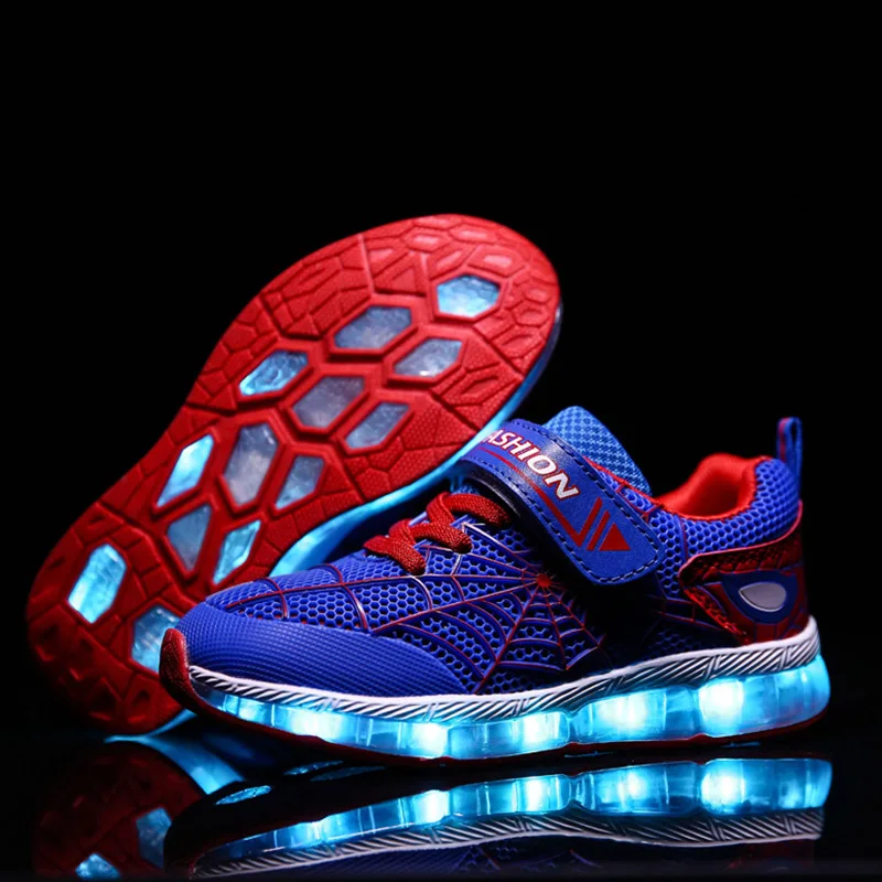 BABAYA New Spiderman Children Flash Led Light Shoes Fashion Boys Girls Luminous Sneakers Sport Shoes Kids Glowing Shoes
BABAYA New Spiderman Children Flash Led Light Shoes Fashion Boys Girls Luminous Sneakers Sport Shoes Kids Glowing Shoes