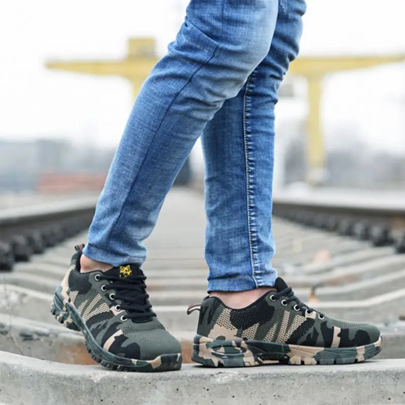 Anti-smashing And Puncture-proof Safety Shoes Lightweight Breathable Waterproof Rubber Outsole Safety Belt Safety Shoe
Anti-smashing And Puncture-proof Safety Shoes Lightweight Breathable Waterproof Rubber Outsole Safety Belt Safety Shoe