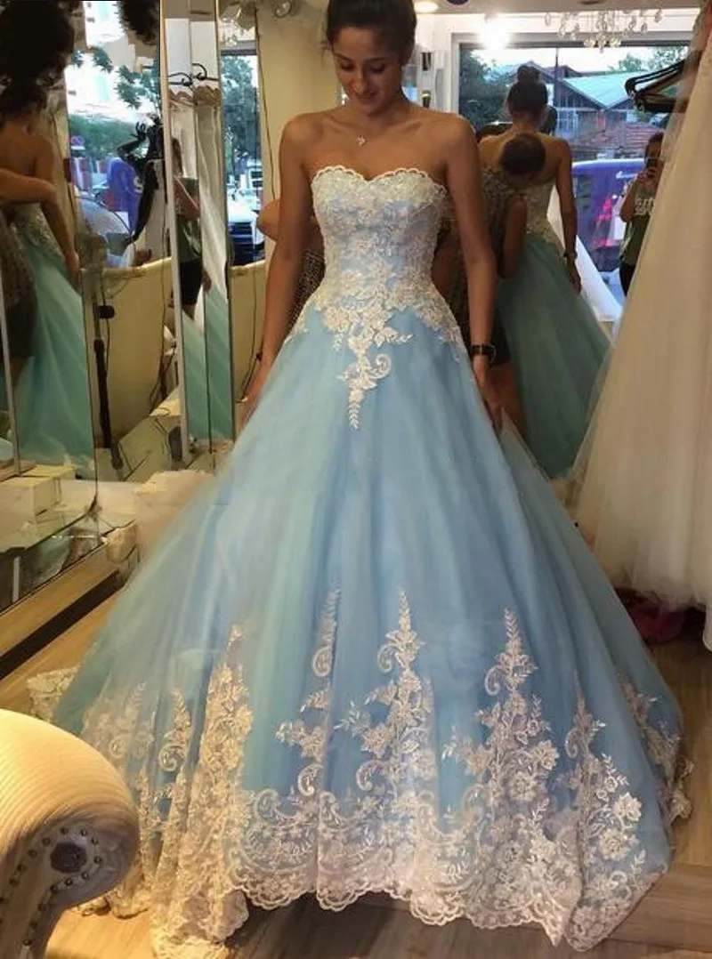 BONJEAN Light Blue Tulle A Line Wedding Dresses 2019 Chapel Train Vestido de Noiva Appliques Lace Lace Up Bridal Wedding Gowns
BONJEAN Light Blue Tulle A Line Wedding Dresses 2019 Chapel Train Vestido de Noiva Appliques Lace Lace Up Bridal Wedding Gowns