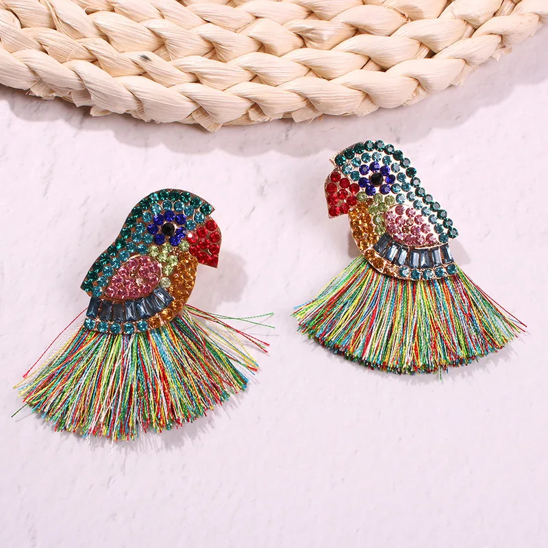 Multicolor Birds Tassel Earrings for Women Rainbow Rhinestone Statement Earring Bohemian Parrot Fringe Earring Vintage Jewelry
Multicolor Birds Tassel Earrings for Women Rainbow Rhinestone Statement Earring Bohemian Parrot Fringe Earring Vintage Jewelry