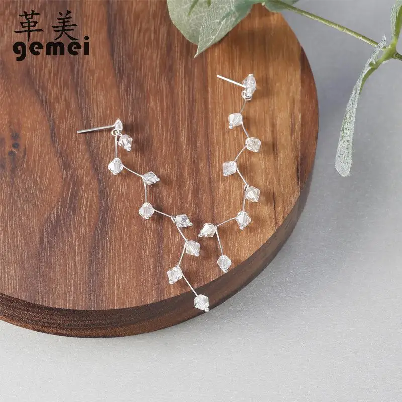 Gemei 100% 925 Sterling Silver Folding Lightning Cubic Zirconia Long Drop Earrings For Women Fashion Party Jewelry
Gemei 100% 925 Sterling Silver Folding Lightning Cubic Zirconia Long Drop Earrings For Women Fashion Party Jewelry