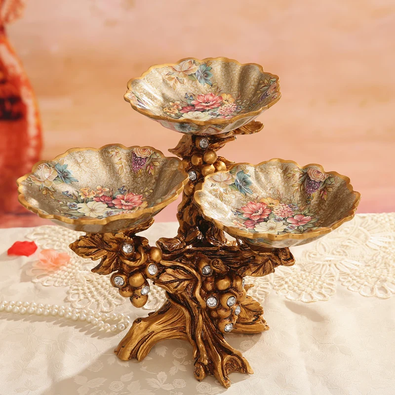 Vintage decorative European fruit plate Creative home jewelry decoration grid tray coffee table dried fruit plate lo93230
Vintage decorative European fruit plate Creative home jewelry decoration grid tray coffee table dried fruit plate lo93230
