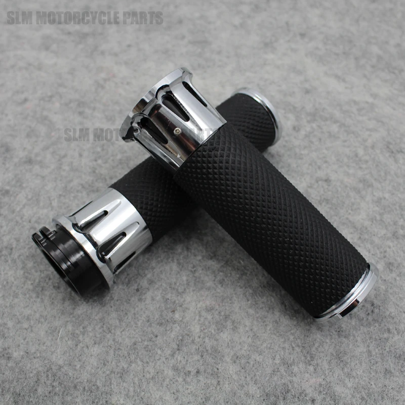 1" 25mm Black Motorcycle Parts CNC Handle Bar Hand Grips For Harley Touring Dyna Softail Custom Sportster 883 1200 XL
1" 25mm Black Motorcycle Parts CNC Handle Bar Hand Grips For Harley Touring Dyna Softail Custom Sportster 883 1200 XL