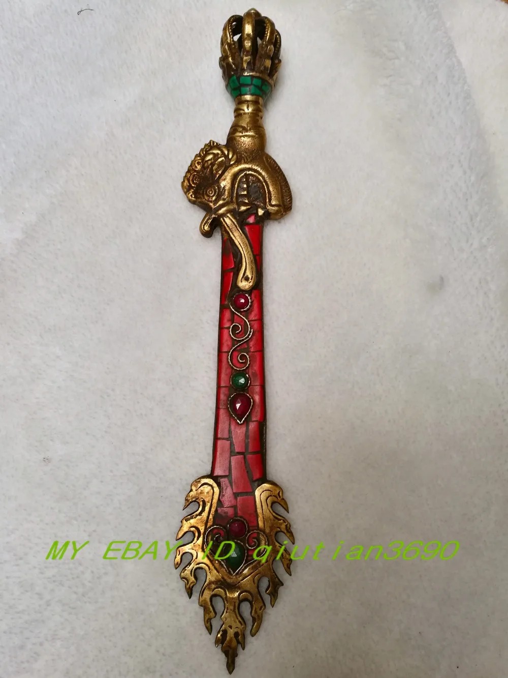 Antique bronze CHINEA old Tibet Buddhist ritual exorcism ritual bronze inlaid Home Furnishing decoration
Antique bronze CHINEA old Tibet Buddhist ritual exorcism ritual bronze inlaid Home Furnishing decoration