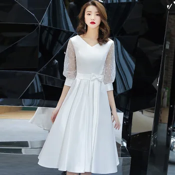 White Lace Sleeve Patchwork Women Qipao Chinese Prom Dress Cheongsam Sexy Elegant Vestido V-neck With Ribbon Evening Party Gown
White Lace Sleeve Patchwork Women Qipao Chinese Prom Dress Cheongsam Sexy Elegant Vestido V-neck With Ribbon Evening Party Gown