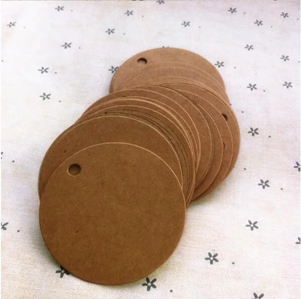 500pcs/lot Diameter 2cm Round Kraft Paper Tag DIY Food Paper Label Blank Price Hang Tag Luggage Name Brown Paper Card Tags
500pcs/lot Diameter 2cm Round Kraft Paper Tag DIY Food Paper Label Blank Price Hang Tag Luggage Name Brown Paper Card Tags