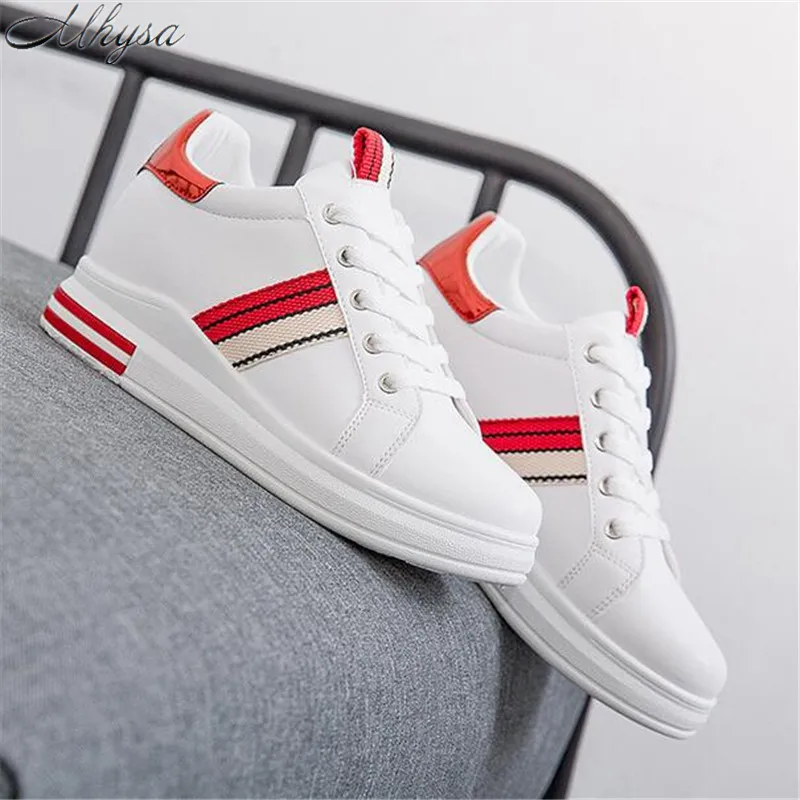 Mhysa 2019 Women Shoes New Spring Autumn Waterproof Wedges Woman Casual Shoes Platform Heels Female Leisure Women Sneakers T23
Mhysa 2019 Women Shoes New Spring Autumn Waterproof Wedges Woman Casual Shoes Platform Heels Female Leisure Women Sneakers T23