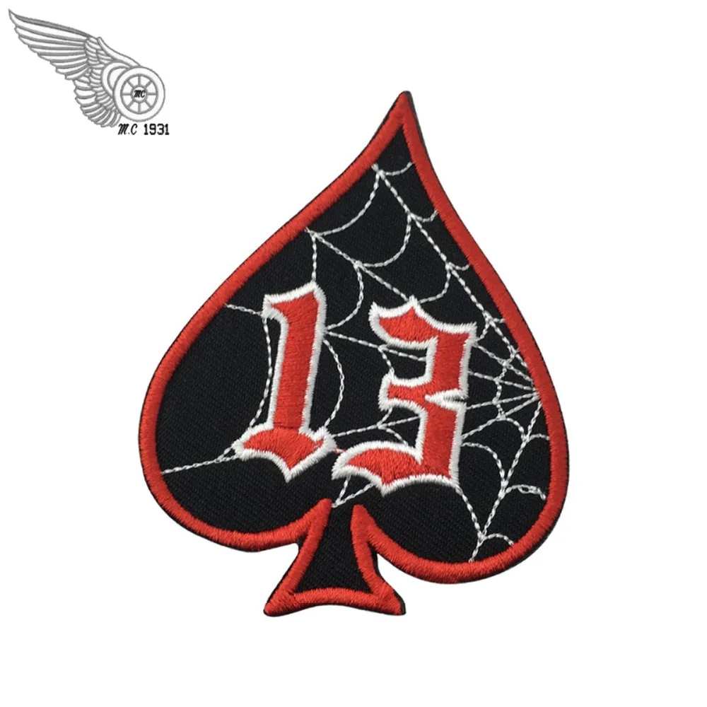 Red Edge Spade Embroidered Patch DIY Style Clothing Decoration(1)
