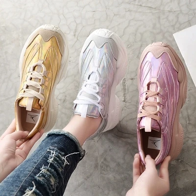2019 new laser face mesh red shoes Korean version of the wild casual tie old shoes lightweight women's shoes-1
2019 new laser face mesh red shoes Korean version of the wild casual tie old shoes lightweight women's shoes-1