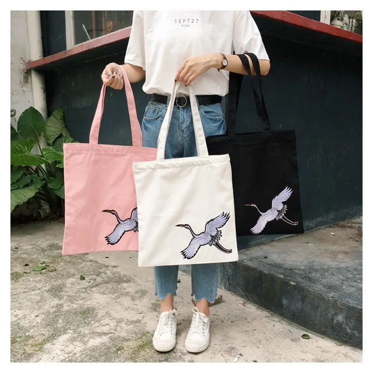 2019 New Women embroidery Crane Canvas Shoulder Bags Female Eco Cloth Handbag Tote Grocery Reusable Foldable Shopping Bag
2019 New Women embroidery Crane Canvas Shoulder Bags Female Eco Cloth Handbag Tote Grocery Reusable Foldable Shopping Bag