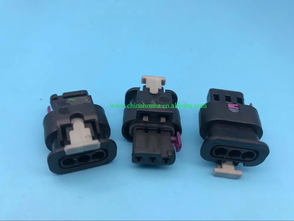 Free shipping 10 pcs 3 Pin/Way PDC Parking Sensor Plug Connector Socket Housing 3C0973203 4H0973703 4F0973703
Free shipping 10 pcs 3 Pin/Way PDC Parking Sensor Plug Connector Socket Housing 3C0973203 4H0973703 4F0973703