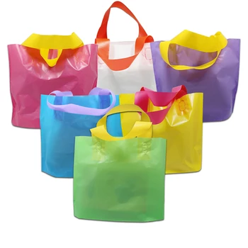 50pcs 25*20cm Colored Plastic Bags with Handle Shopping Bag White/Rose/Purple Boutique Clothes Gift Packaging Bag Wholesale
50pcs 25*20cm Colored Plastic Bags with Handle Shopping Bag White/Rose/Purple Boutique Clothes Gift Packaging Bag Wholesale