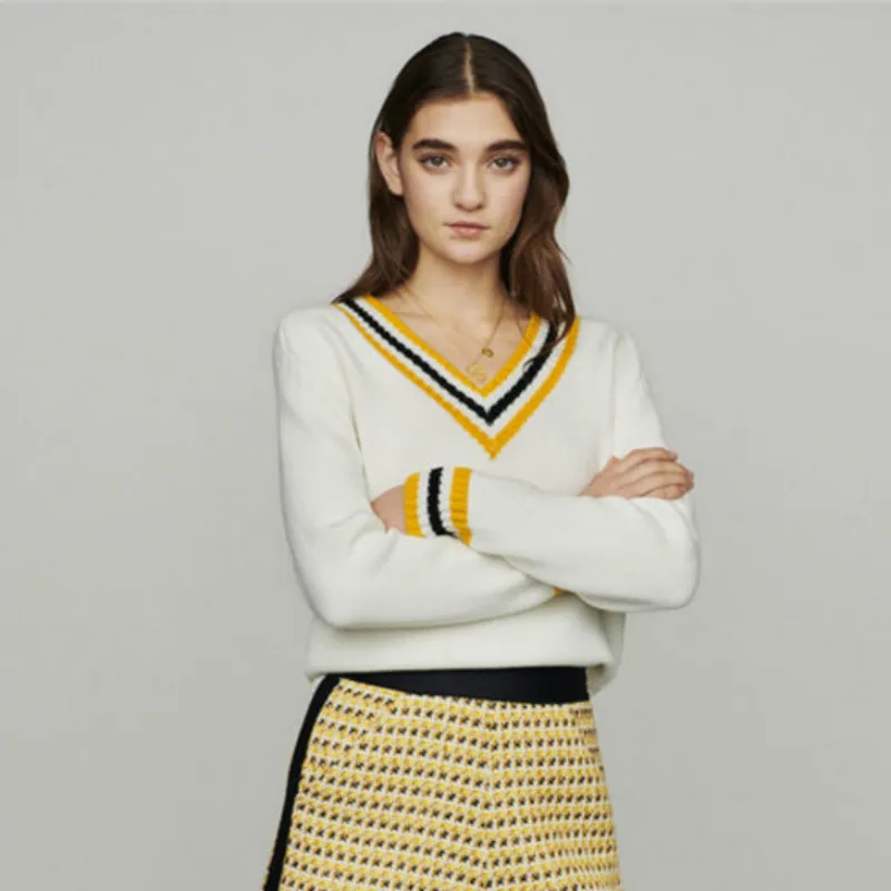 2019 Spring and Summer Contrast Color Stitching V-neck Literary College Style Sweater Women Sweaters
2019 Spring and Summer Contrast Color Stitching V-neck Literary College Style Sweater Women Sweaters
