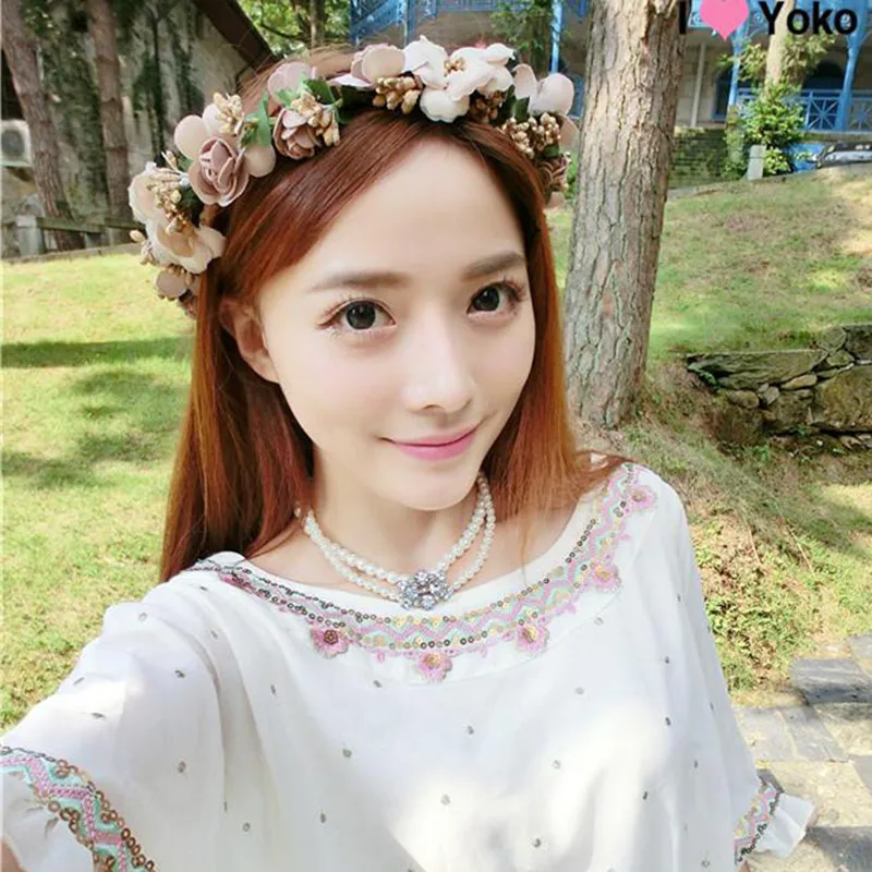 Bohemian Style Woman Hair Flower Crown Wedding Party Vacation Hair Wreath Garland Girls Flower Headband Brown Hair Accessories
Bohemian Style Woman Hair Flower Crown Wedding Party Vacation Hair Wreath Garland Girls Flower Headband Brown Hair Accessories