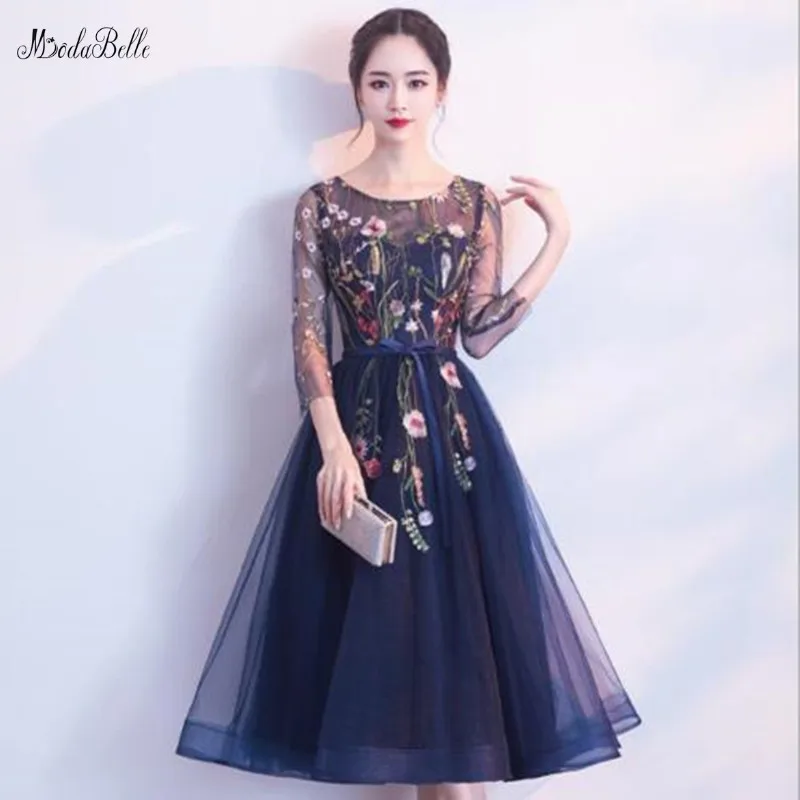 modabelle Navy Blue Evening Dresses vestidos De Mujer Fiesta Noche 3D Floral Flowers Tea Length Prom Dresses Lange Jurken
modabelle Navy Blue Evening Dresses vestidos De Mujer Fiesta Noche 3D Floral Flowers Tea Length Prom Dresses Lange Jurken