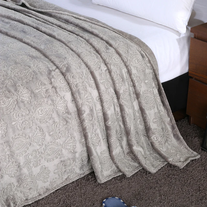 Luxury-Embossed-Jacquard-Blankets-for-Beds-Winter-Warm-Fleece-Blanket-Adult-Thick-Sofa-Throw-Blanket-Comfortable-Quilt-Bedspread-4