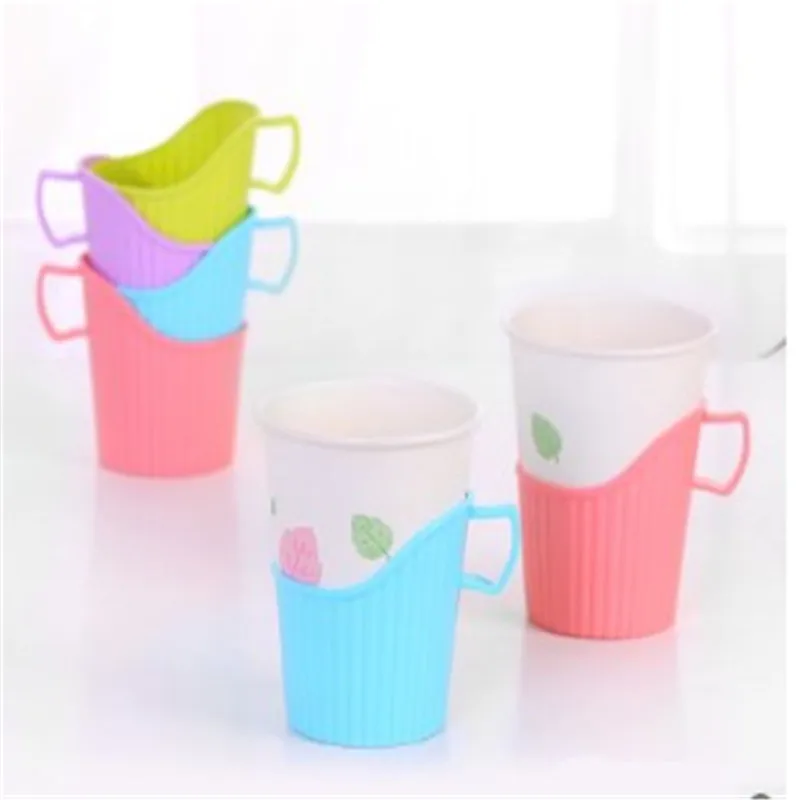 Hot New Handle Plastic Disposable Paper Plastic Polystyrene Cup Holder Set Drinking Accessories Insulation Hot Sale Random Color
Hot New Handle Plastic Disposable Paper Plastic Polystyrene Cup Holder Set Drinking Accessories Insulation Hot Sale Random Color