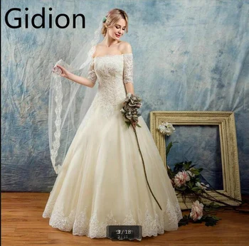 New arrival a line white lace appliques beaded wedding dress off the shoulder half sleeve sexy bride dress Vestido De Novia
New arrival a line white lace appliques beaded wedding dress off the shoulder half sleeve sexy bride dress Vestido De Novia