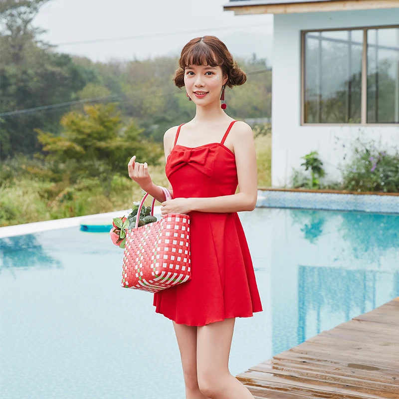 M-XL 2019 New Arrival High Quality Sexy Big bow Skirt One piece Swimsuit Double Shoulder Strap Slim fit Women bathing suits
M-XL 2019 New Arrival High Quality Sexy Big bow Skirt One piece Swimsuit Double Shoulder Strap Slim fit Women bathing suits
