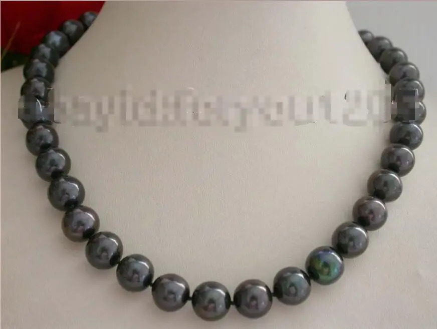 Free shipping hot sale Women Bridal Wedding Jewelry >>18" Genuine Natural 12mm Black Round Pearl Necklace 925silver clasp
Free shipping hot sale Women Bridal Wedding Jewelry >>18" Genuine Natural 12mm Black Round Pearl Necklace 925silver clasp